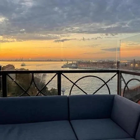 The Venice Penthouse And Rooftop-Terrace At Molino Stucky Esterno foto